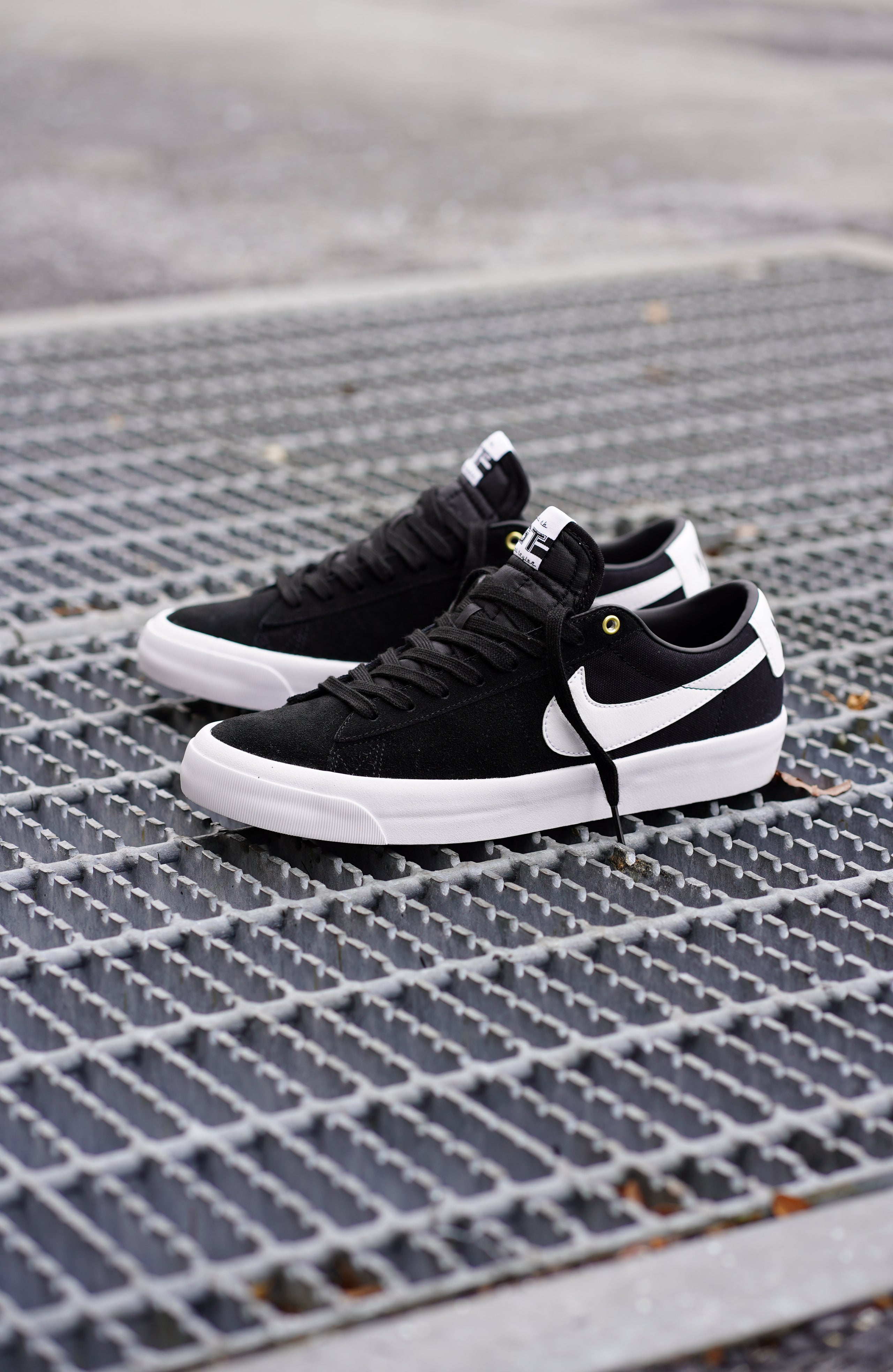 Nike Sb Zoom Blazer Low Pro Gt Black White Black Brush Alley Skateshop